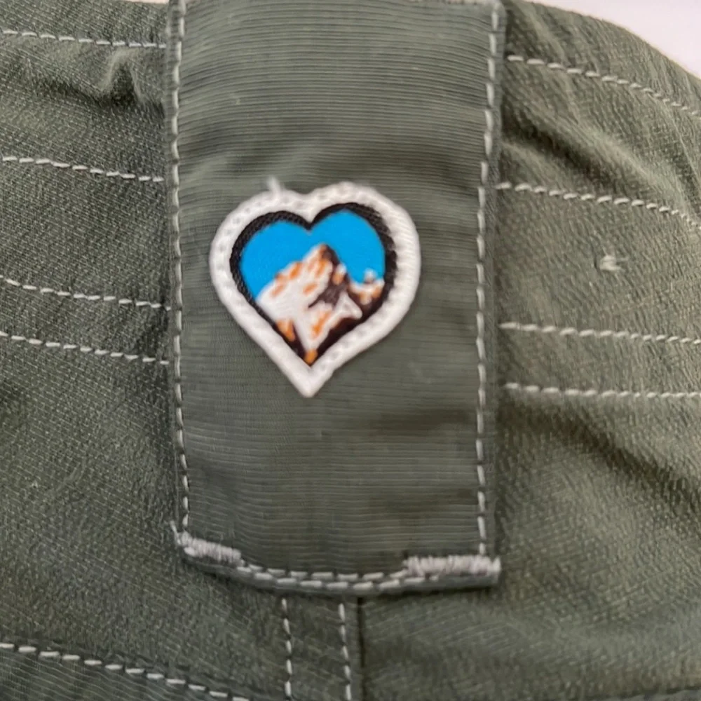 Kuhl- women’s size 12 pants. New without tag. - Picture 3 of 10